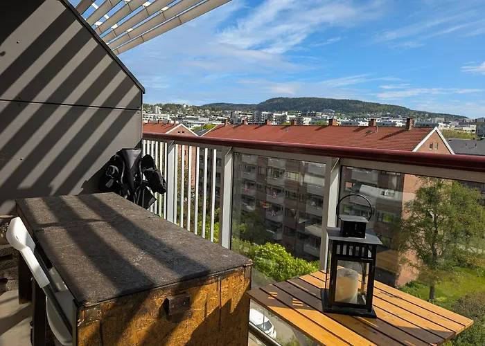 Spacious And Cozy Study Apartment With Balcony
