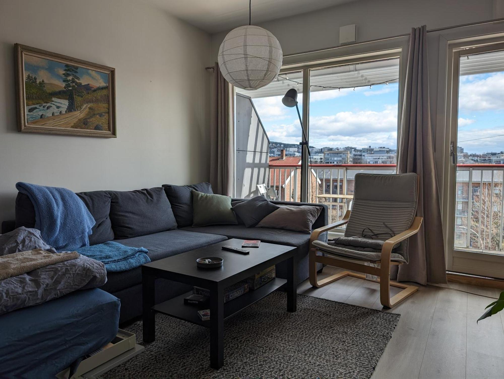 Апартаменты Spacious And Cozy Study With Balcony *