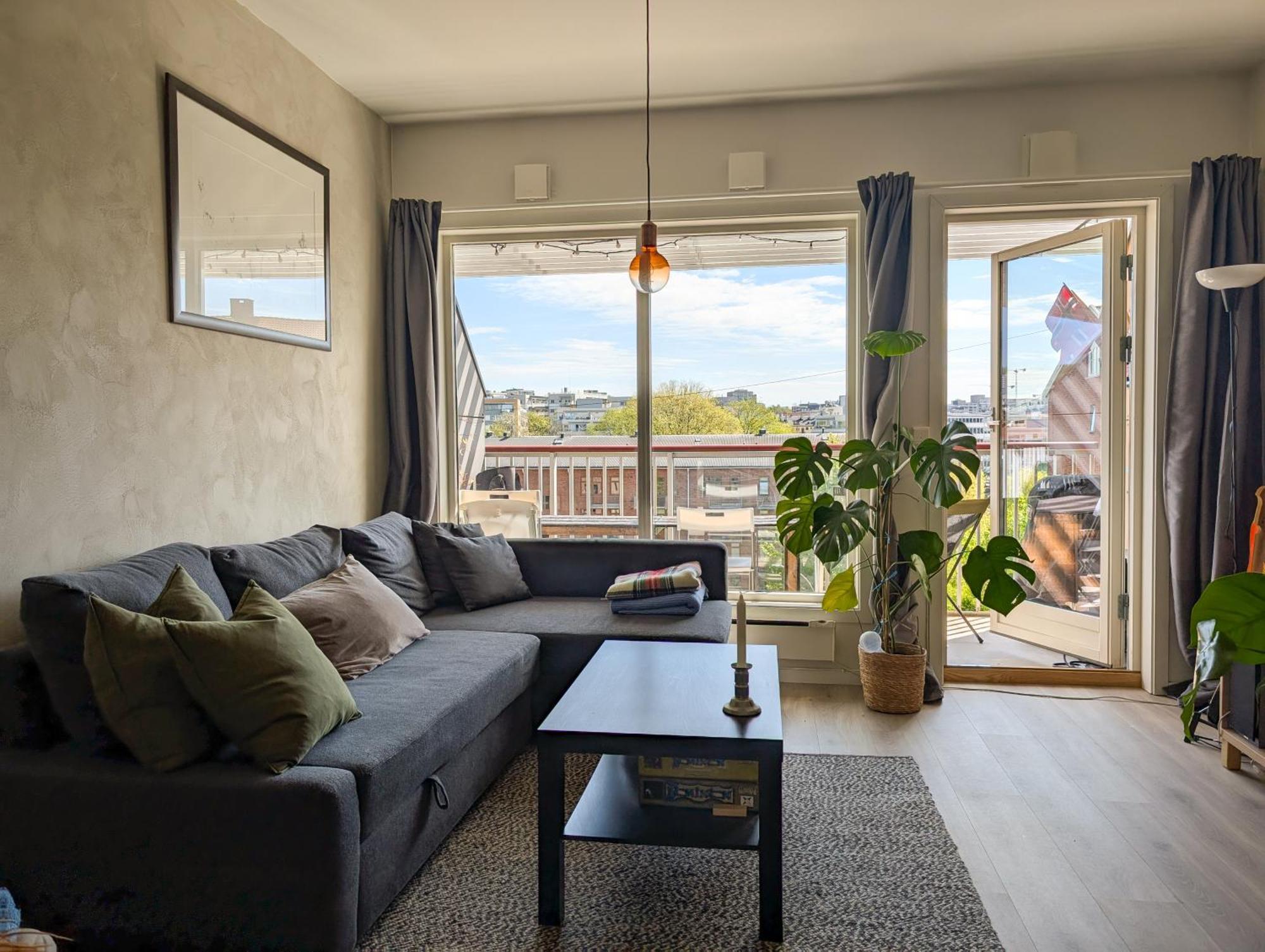 Spacious And Cozy Study With Balcony Leilighet Oslo